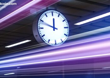 Vaneck Launches Solana ETF With SOL Demand Powering Rapid Institutional Push